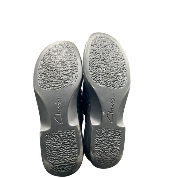 🩴 Clarks Gray Leather Slide Sandal 8 Comfort Footbed Minimalist Everyday Summer - Picture 3 of 4